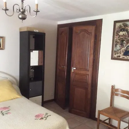 Agur Apartmán *